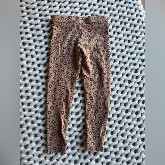 NWOT Carters 5T Leopard Print Leggings - Picture 3 of 3